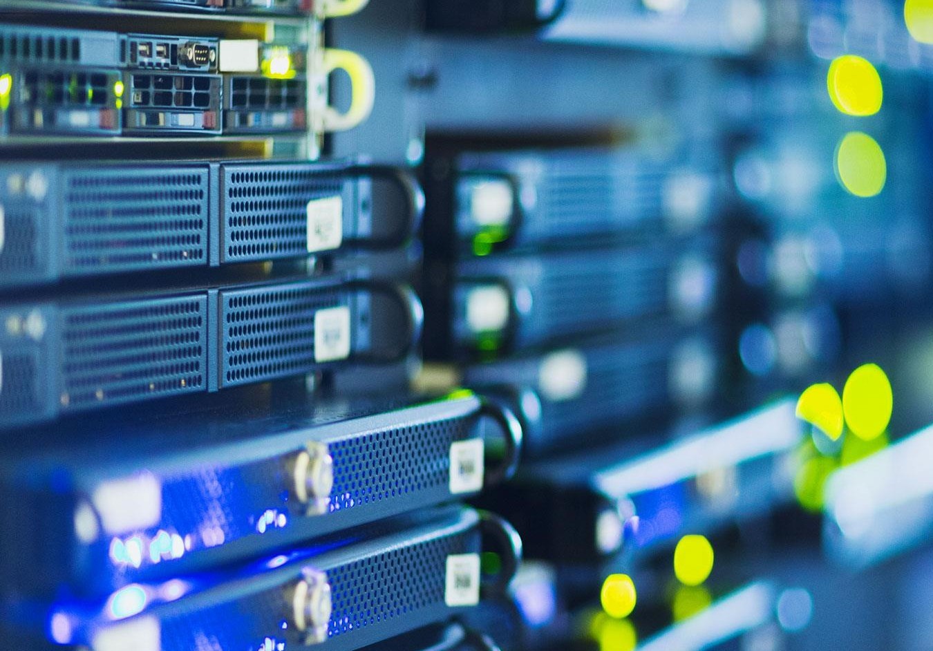 Aurizon server rack supporting the TPSCS and RMS SCADA infrastructure